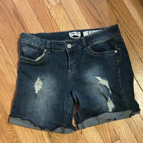 Indigo Rein High-Rise Denim‎ Shorts Medium Wash Juniors' Size 9 Distressed - Picture 1 of 2